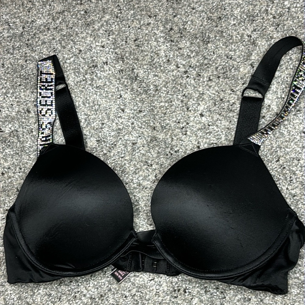Shine Strap Push-Up Bra